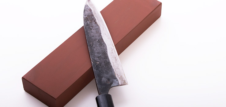 sharpening santoku knife