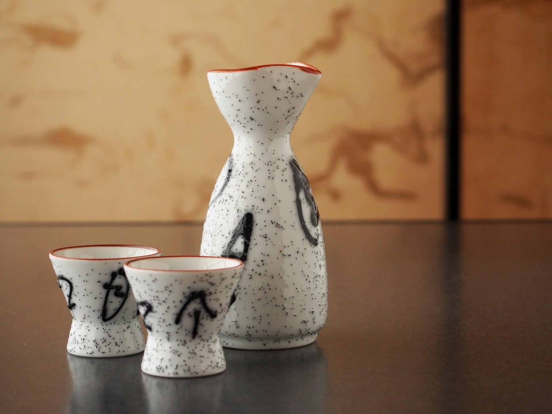 Sake Decanter And Cups
