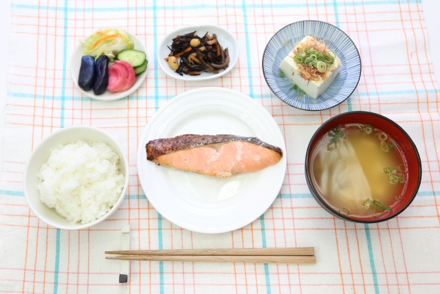 How to Hold the Chopsticks - An Introduction to Japanese Food - Cookbook -  Kids Web Japan - Web Japan