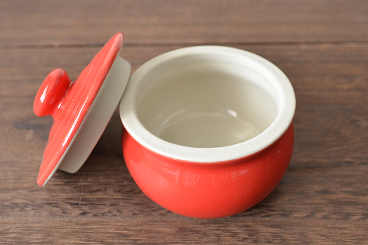 red earthenware pot for umeboshi