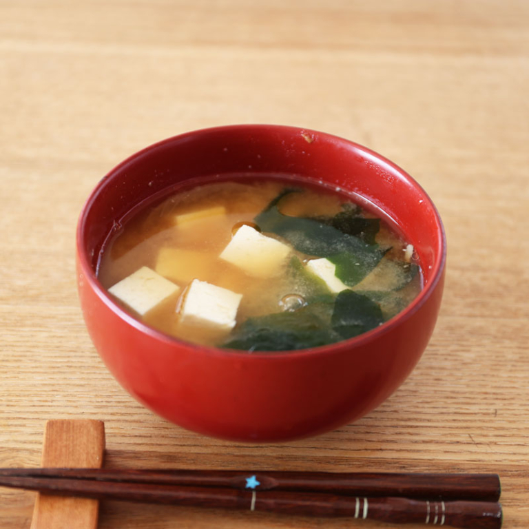 Miso Soup Calories, Nutrients, and Best Ingredients to Make It