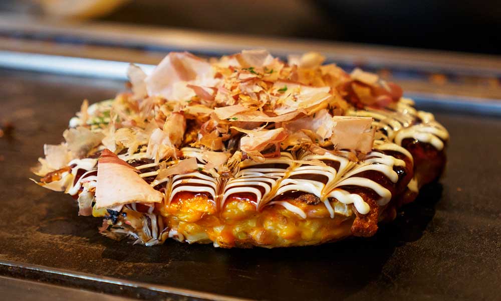 Bonito Flakes is usually the popular garnish of okonomiyaki
