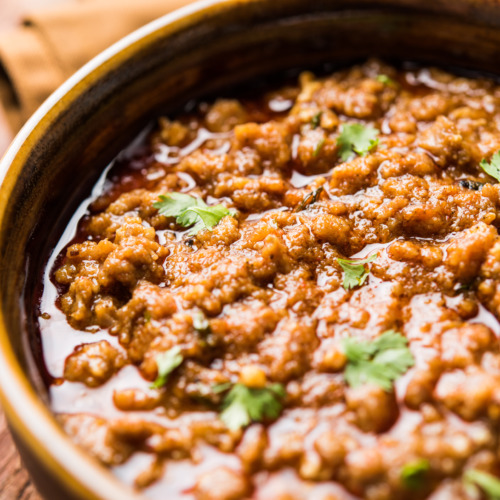 Black Garlic Recipe: Indian Keema Curry